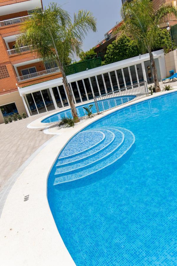 Aparthotel Bcl Levante Lux ベニドルム エクステリア 写真