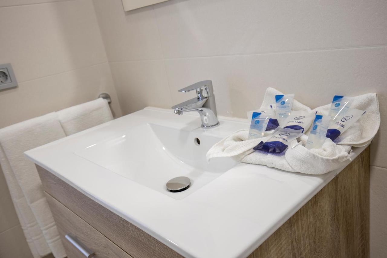 Aparthotel Bcl Levante Lux ベニドルム エクステリア 写真
